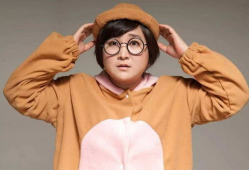 吃瓜明星爆料贾玲视频,吃瓜明星揭秘娱乐圈幕后真相